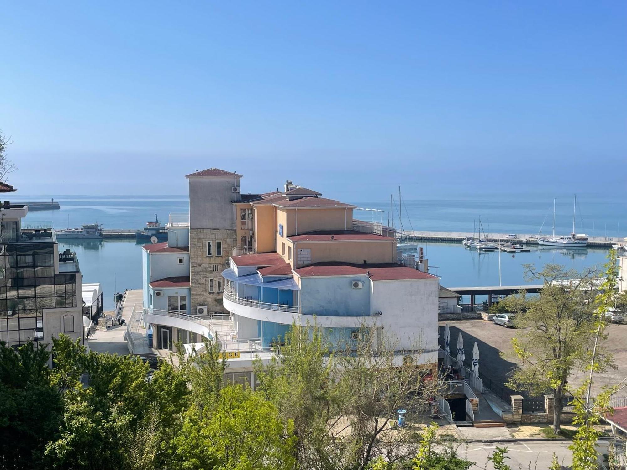 Lotos Hotel Balchik Exterior foto